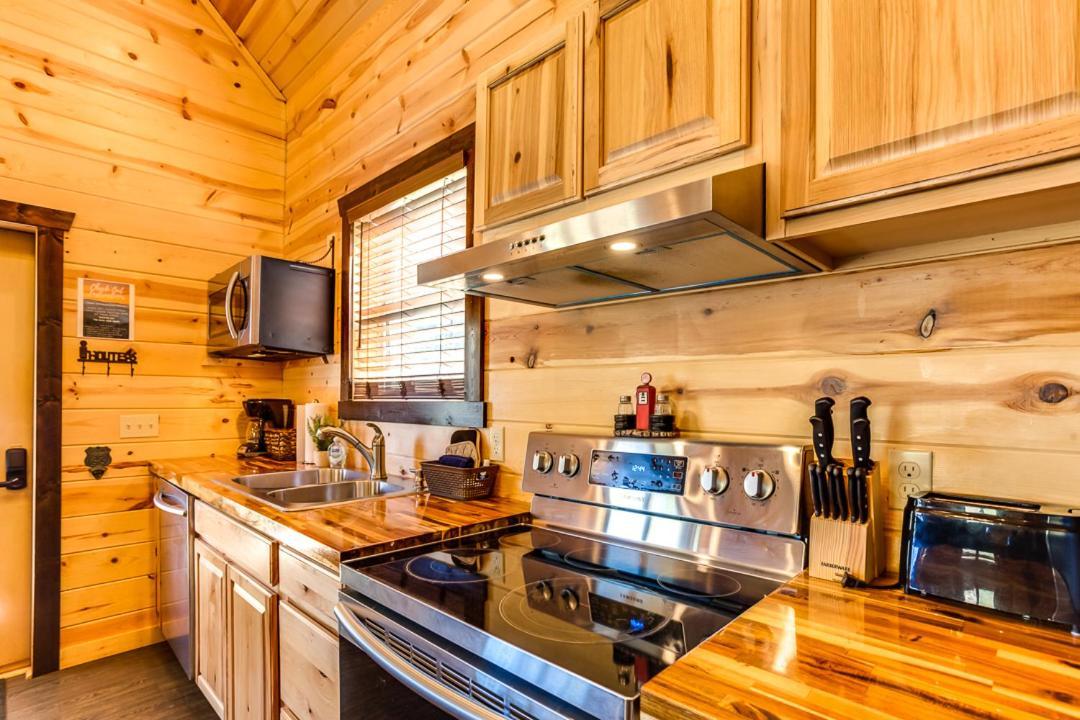 Route 66 Cabin Pigeon Forge Ruang foto